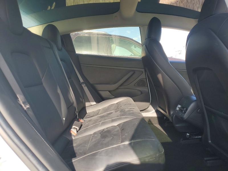 Photo 10 from auction – 2018 TESLA MODEL 3 with VIN 5YJ3E1EA0JF052026