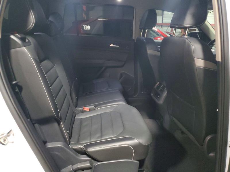 Photo 10 from auction – 2023 VOLKSWAGEN ATLAS SEL with VIN 1V2FR2CA4PC539552