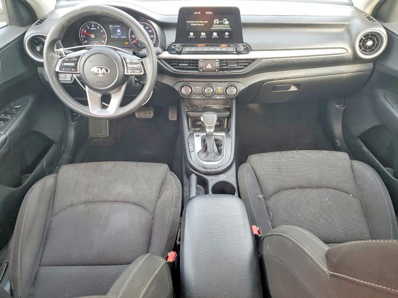 Photo 8 from auction – 2021 KIA FORTE FE with VIN 3KPF24AD7ME369027