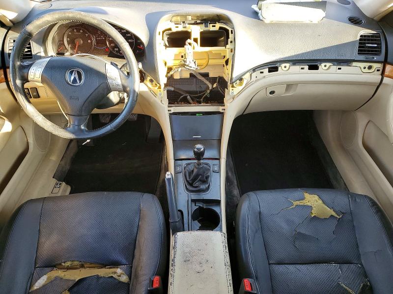 Photo 8 from auction – 2004 ACURA TSX with VIN JH4CL95844C016289