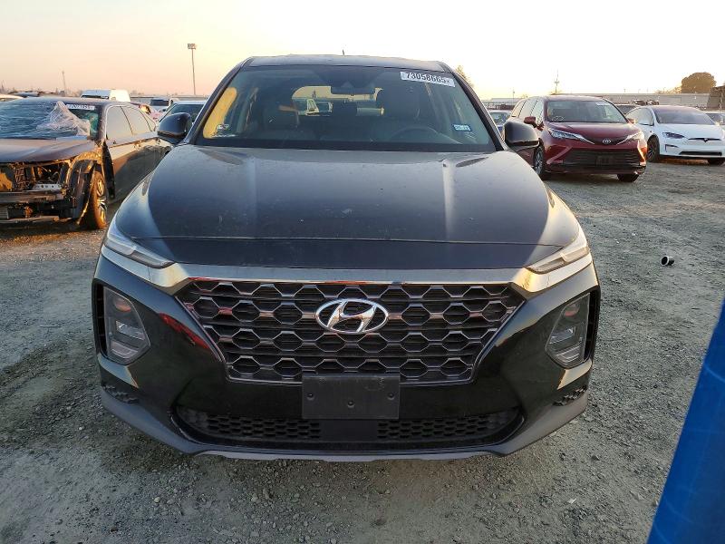 Photo 5 from auction – 2019 HYUNDAI SANTA FE S with VIN 5NMS23AD2KH075758