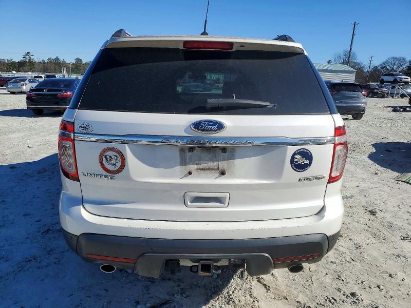 Photo 6 from auction – 2015 FORD EXPLORER L with VIN 1FM5K7F85FGC11437