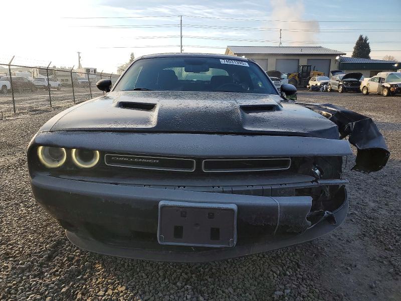 Photo 5 from auction – 2016 DODGE CHALLENGER with VIN 2C3CDZAG4GH137616