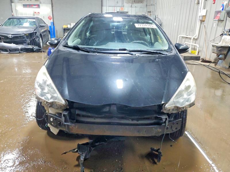 Photo 5 from auction – 2013 TOYOTA PRIUS C with VIN JTDKDTB34D1550033