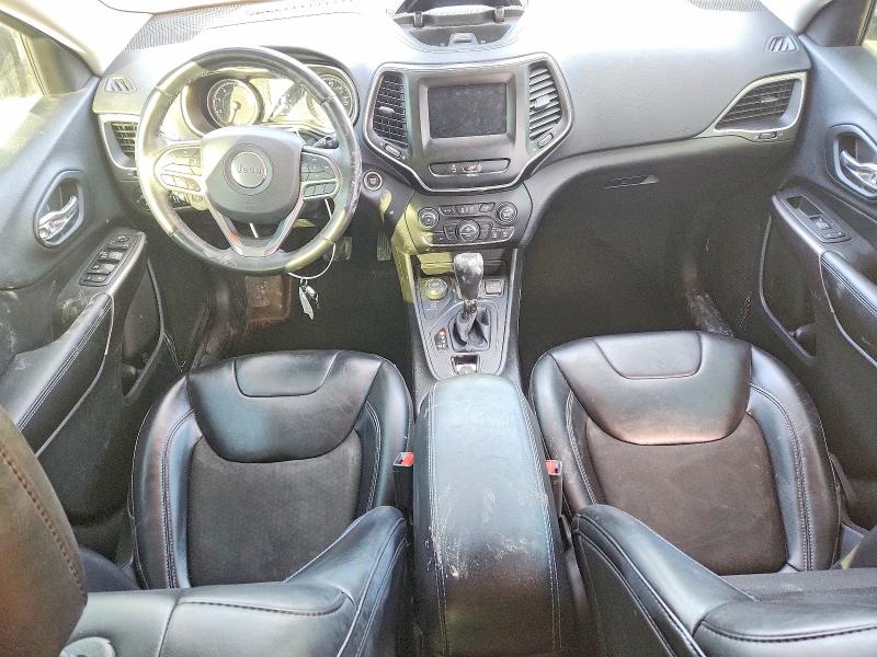 Photo 8 from auction – 2019 JEEP CHEROKEE with VIN 1C4PJMLB6KD287971