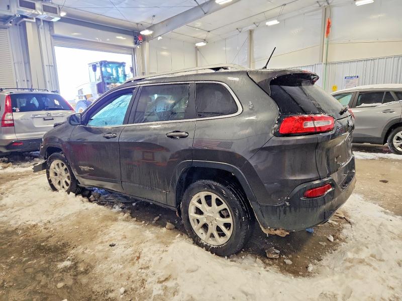 Photo 2 from auction – 2015 JEEP CHEROKEE L with VIN 1C4PJLCB5FW712570