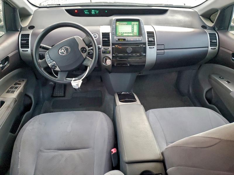 Photo 8 from auction – 2005 TOYOTA PRIUS with VIN JTDKB20U453049371