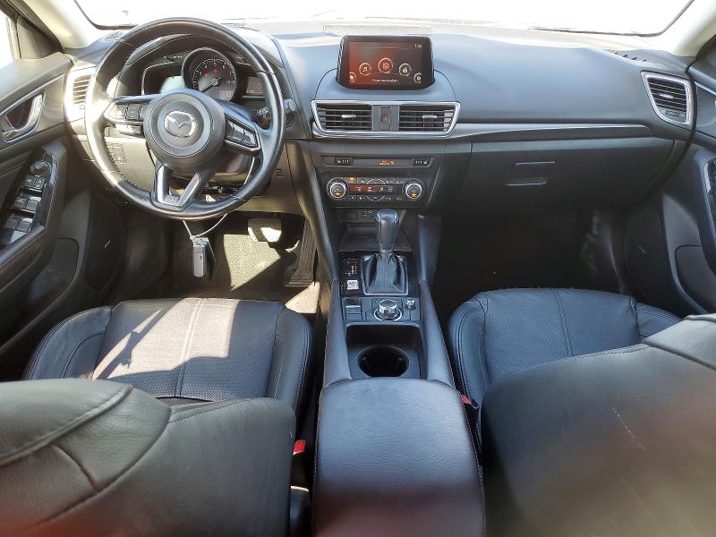 Photo 8 from auction – 2018 MAZDA 3 with VIN 3MZBN1M36JM170525