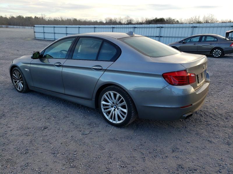 Photo 2 from auction – 2011 BMW 550 XI with VIN WBAFU9C59BC784753