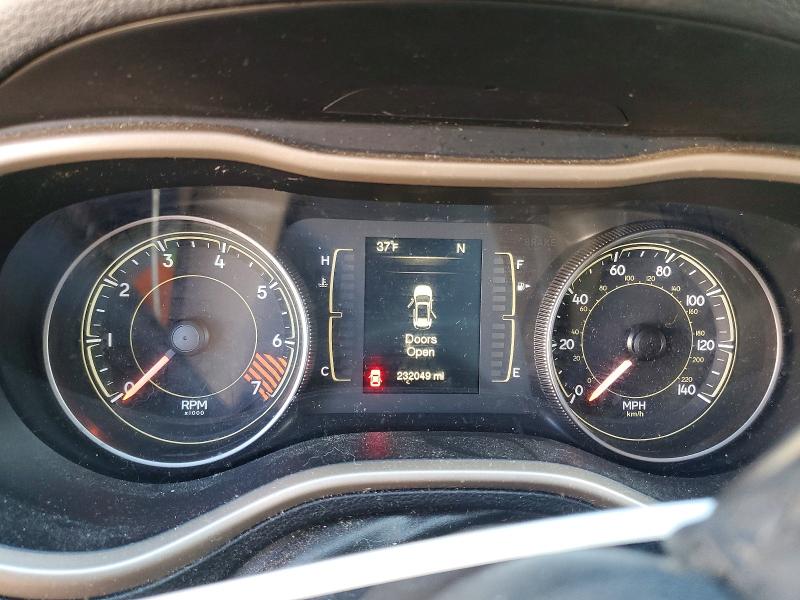 Photo 9 from auction – 2014 JEEP CHEROKEE with VIN 1C4PJMCB1EW189312
