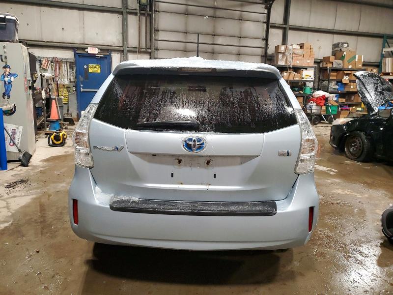 Photo 6 from auction – 2012 TOYOTA PRIUS V with VIN JTDZN3EU3C3171690