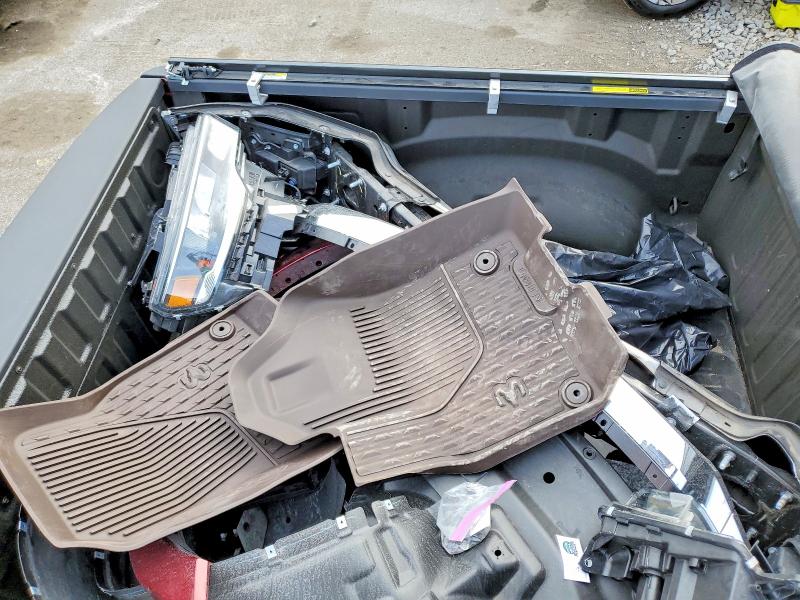 Photo 12 from auction – 2025 RAM 1500 LARAM with VIN 1C6SRFJP5SN585202