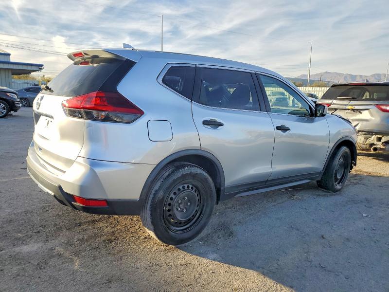 Photo 3 from auction – 2018 NISSAN ROGUE with VIN KNMAT2MT0JP534961