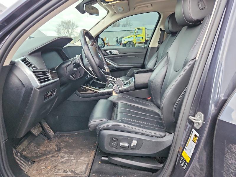 صورة رقم 7 من المزاد - 2021 BMW X7 XDRIVE4 مع VIN 5UXCW2C04M9D95662