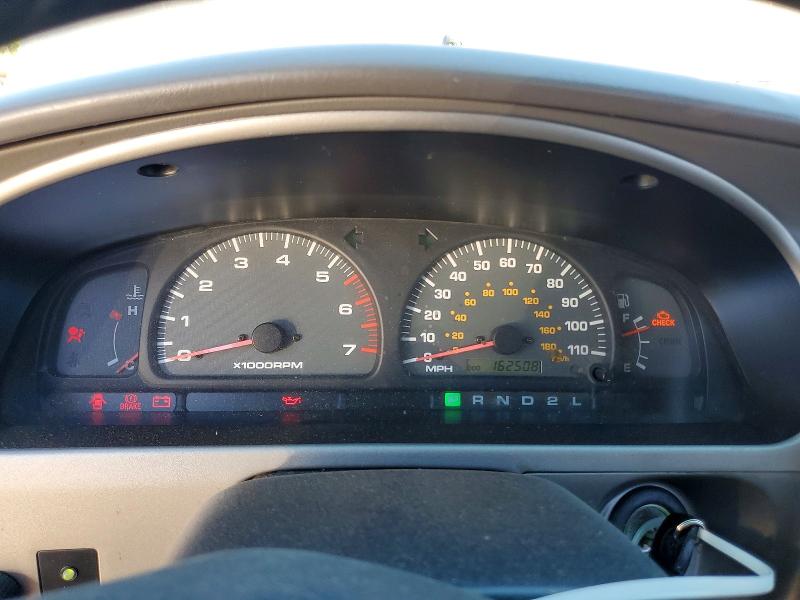 Photo 9 from auction – 2002 TOYOTA 4RUNNER SR with VIN JT3GN86R620257630