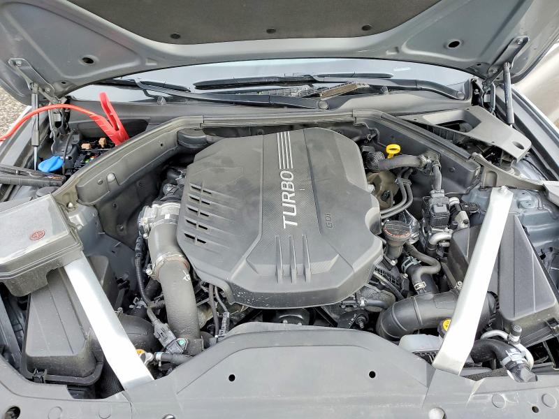 Photo 11 from auction – 2022 GENESIS G70 with VIN KMTG54TE8NU085380