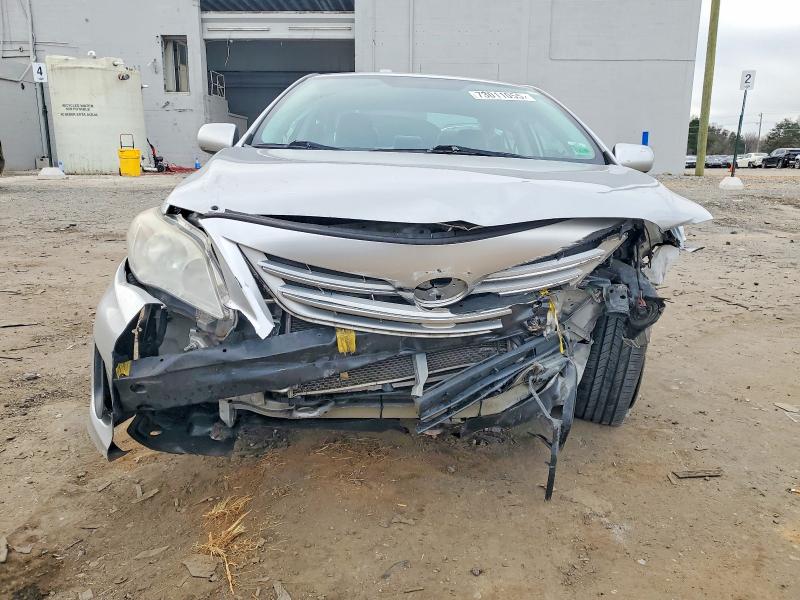 Zdjęcie 5 z aukcji – 2013 TOYOTA COROLLA BA z VIN 2T1BU4EE6DC055251