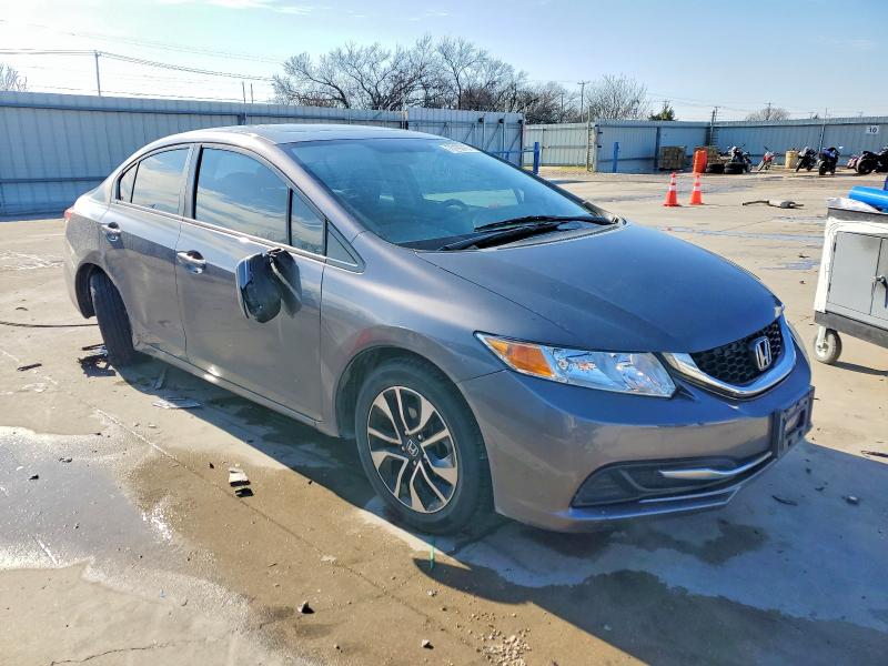 Photo 4 from auction – 2015 HONDA CIVIC with VIN 19XFB2F82FE032364