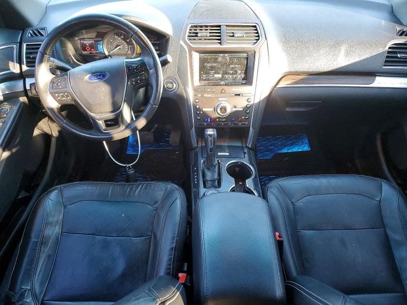 Photo 8 from auction – 2016 FORD EXPLORER L with VIN 1FM5K8F86GGA27289