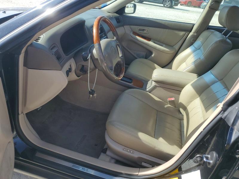 Photo 7 from auction – 2000 LEXUS ES 300 with VIN JT8BF28G4Y0264305