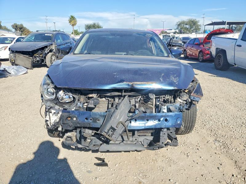 Photo 5 from auction – 2017 MAZDA 3 with VIN 3MZBN1U74HM134426