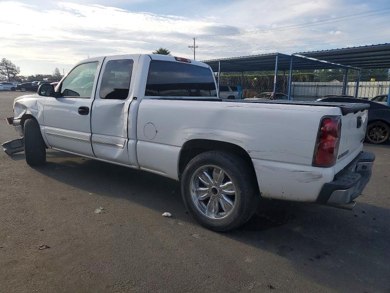 Photo 2 from auction – 2005 CHEVROLET SILVERADO with VIN 2GCEC19V451106299