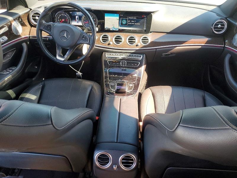 Photo 8 from auction – 2017 MERCEDES-BENZ E 300 4MAT with VIN WDDZF4KB1HA039087