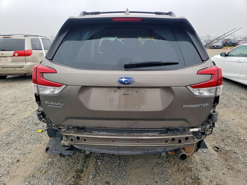 Photo 6 from auction – 2020 SUBARU FORESTER L with VIN JF2SKASC8LH553230