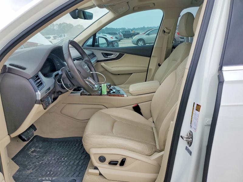 Photo 7 from auction – 2019 AUDI Q7 PREMIUM with VIN WA1LHAF7XKD040785