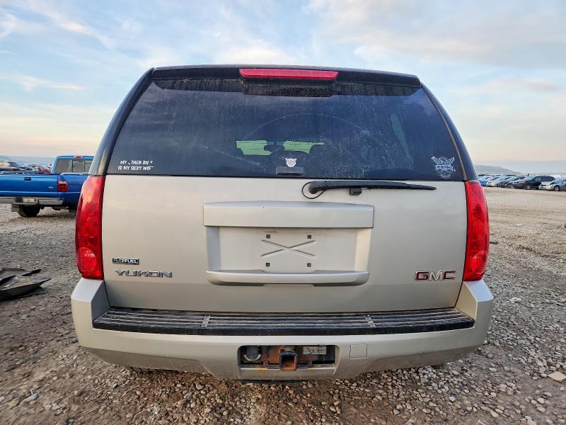 Photo 6 from auction – 2007 GMC YUKON with VIN 1GKFK13097J286929