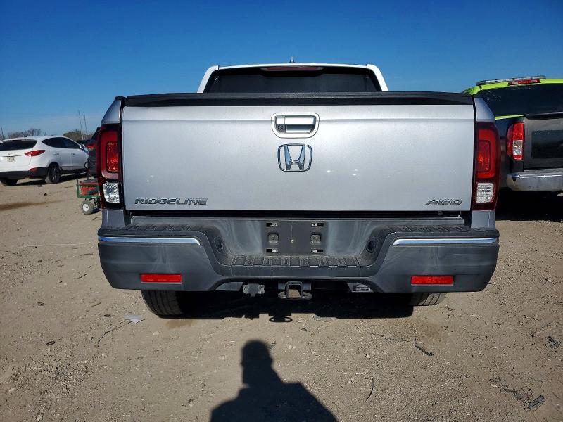 Zdjęcie 6 z aukcji – 2017 HONDA RIDGELINE z VIN 5FPYK3F63HB031631