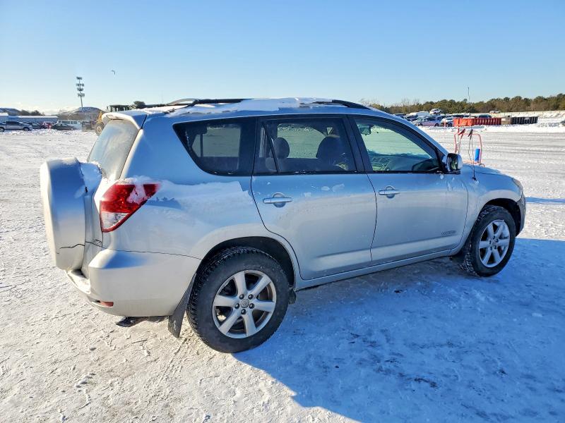 Photo 3 from auction – 2006 TOYOTA RAV4 LIMIT with VIN JTMBK31V866000042
