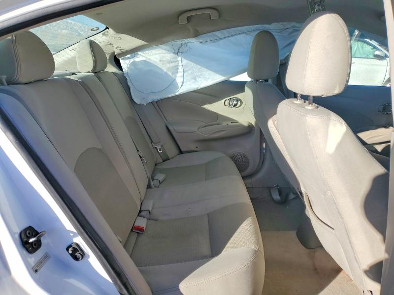 Photo 10 from auction – 2016 NISSAN VERSA S with VIN 3N1CN7AP1GL806612