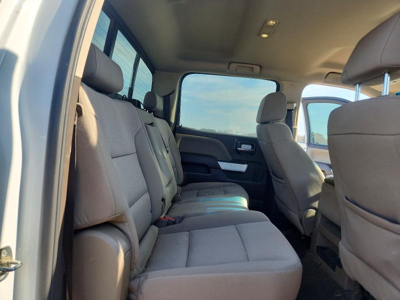 Photo 10 from auction – 2018 CHEVROLET SILVERADO with VIN 3GCUKREC7JG452429