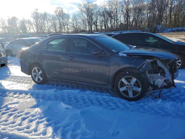 Zdjęcie 4 z aukcji – 2013 TOYOTA CAMRY z VIN 4T1BF1FK4DU207488