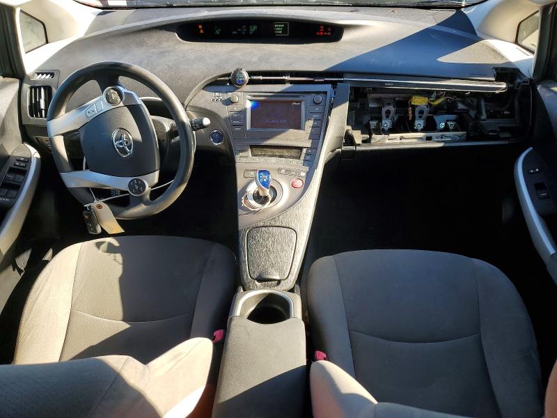 Photo 8 from auction – 2013 TOYOTA PRIUS with VIN JTDKN3DU6D0342633