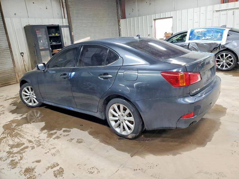 Photo 2 from auction – 2010 LEXUS IS 250 with VIN JTHCF5C20A5039762