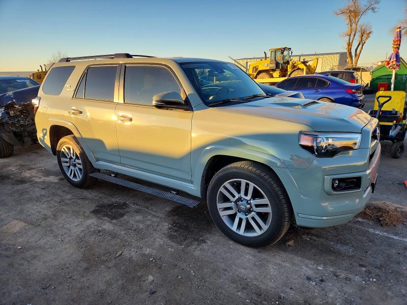 Photo 4 from auction – 2023 TOYOTA 4RUNNER with VIN JTESU5JR4P6163860