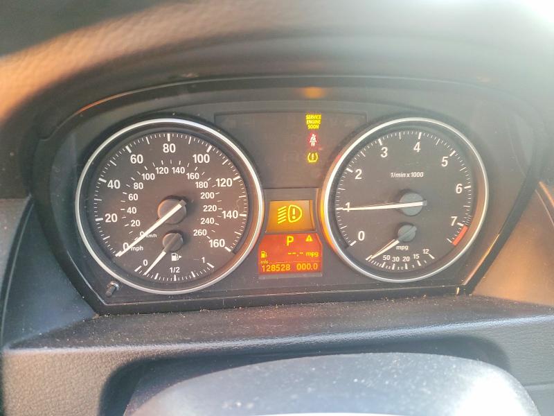 Photo 9 from auction – 2015 BMW X1 SDRIVE2 with VIN WBAVM1C55FV317272