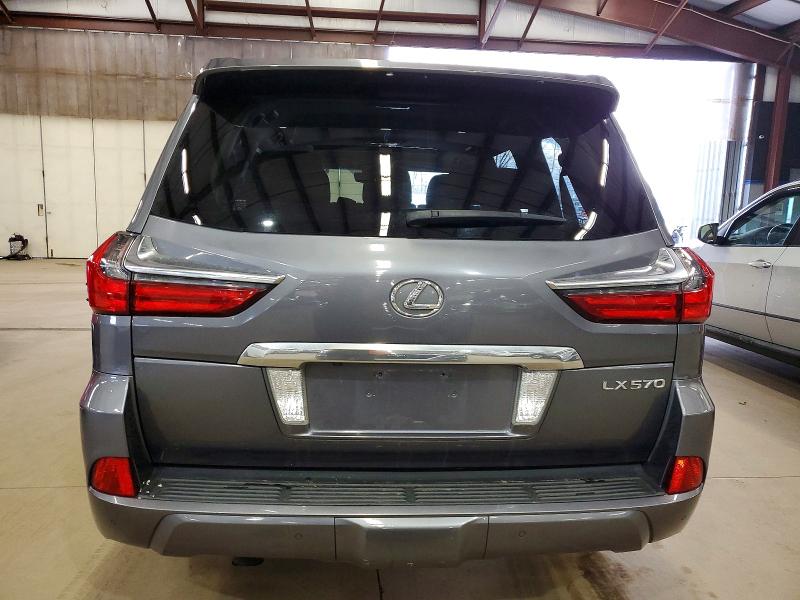 Photo 6 from auction – 2016 LEXUS LX 570 with VIN JTJHY7AX5G4194668