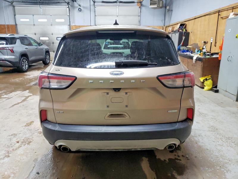 Photo 6 from auction – 2020 FORD ESCAPE SE with VIN 1FMCU0G63LUA53070