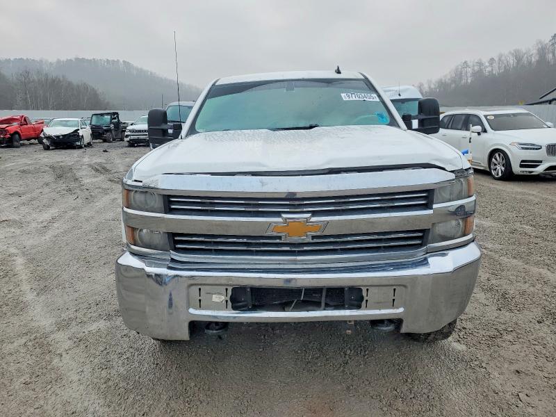 Photo 5 from auction – 2015 CHEVROLET SILVERADO with VIN 1GC1KVE84FF152332