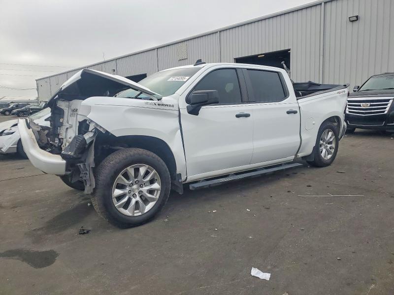 CHEVROLET SILVERADO 2022 with VIN 1GCPDBEK7NZ509157 - Photo from auction