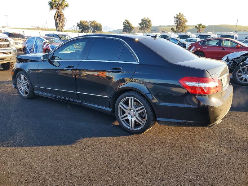 Photo 2 from auction – 2010 MERCEDES-BENZ E 350 with VIN WDDHF5GB4AA070219