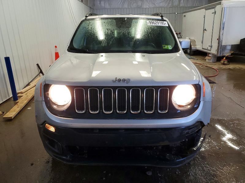 Photo 5 from auction – 2017 JEEP RENEGADE L with VIN ZACCJBBB4HPF36878