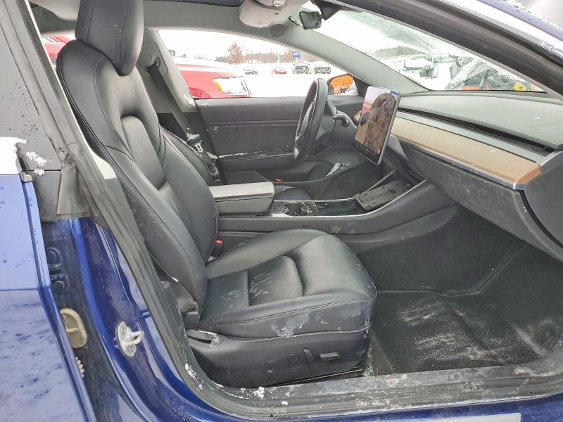 Photo 7 from auction – 2018 TESLA MODEL 3 with VIN 5YJ3E1EA2JF102702