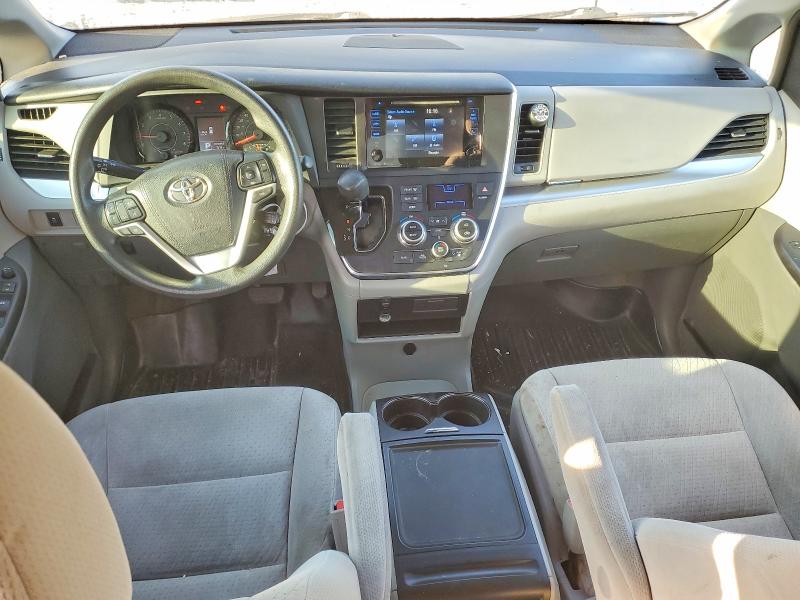 Photo 8 from auction – 2015 TOYOTA SIENNA with VIN 5TDKK3DC0FS557005