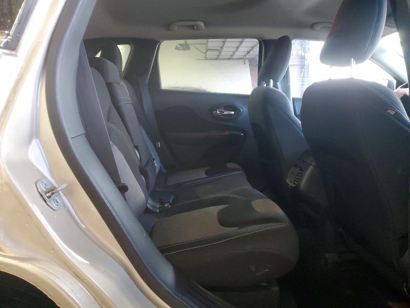 Photo 11 from auction – 2014 JEEP CHEROKEE L with VIN 1C4PJLCB0EW205459