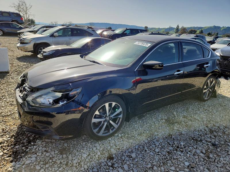 NISS ALTIMA 2017 with VIN 1N4AL3AP7HN316007 - Photo from auction
