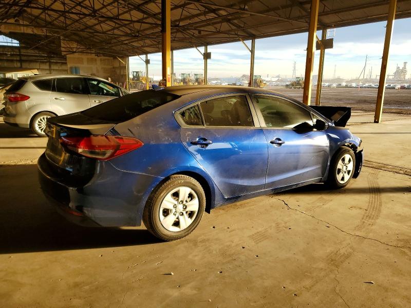 Photo 3 from auction – 2018 KIA FORTE LX with VIN 3KPFK4A77JE255034
